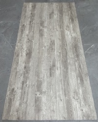 尼科洛里亚尔托松木